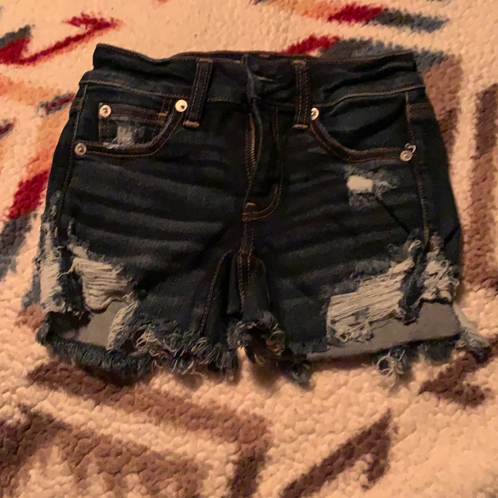 American eagle ripped short shorts